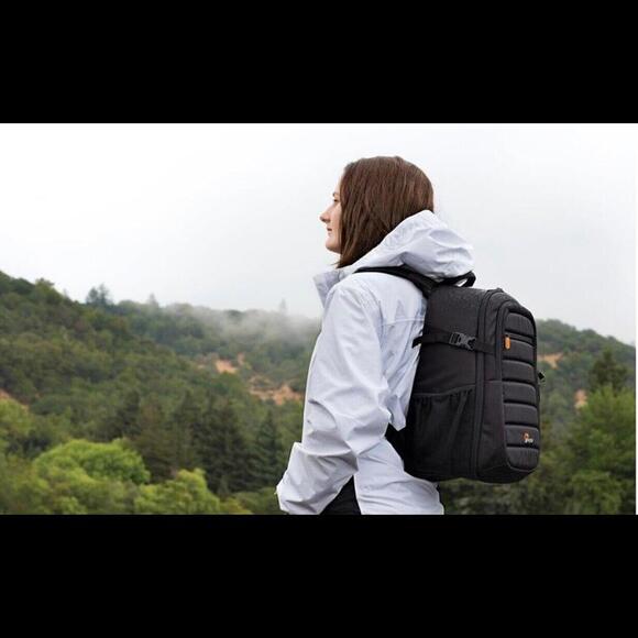 LowePro Tahoe BP 150. Lightweight Compact Camera Backpack (Black) LP36892-PWW - Picture 6 of 6